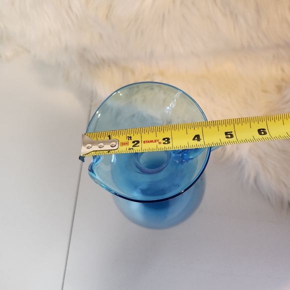 Vintage MID-CENTURY Art Glass Aqua Blue Vase Pitcher Funky Handle MCM Blenko ? - Picture 9 of 9